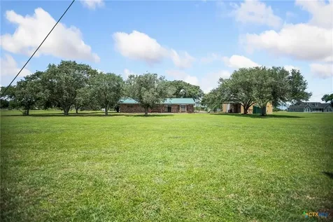 181 Pecan Drive Port Lavaca TX 77979