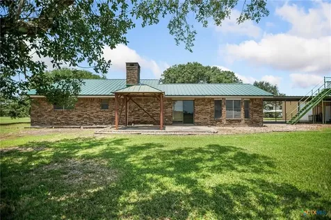 181 Pecan Drive Port Lavaca TX 77979