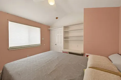 5437 Loch Lomond Drive Houston TX 77096