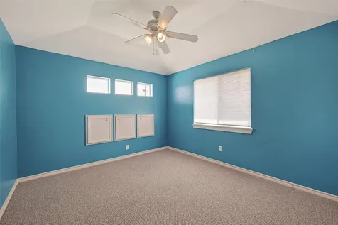 5437 Loch Lomond Drive Houston TX 77096