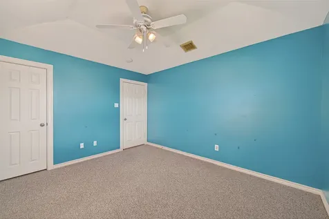 5437 Loch Lomond Drive Houston TX 77096