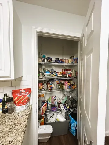 302 Shore Acres Boulevard Shoreacres TX 77571