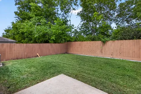 919 Staffordale Manor Lane Houston TX 77047