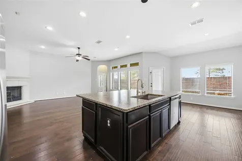 13412 Ravens Park Lane Pearland TX 77584