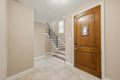 1113 W 18th Street A Houston TX 77008