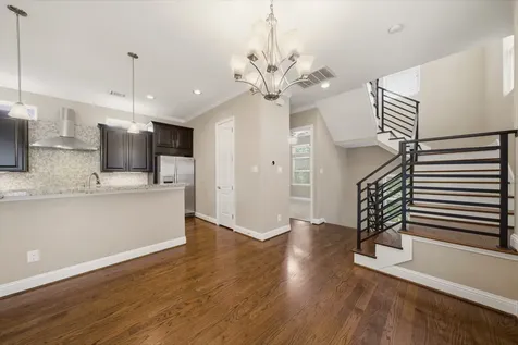 1113 W 18th Street A Houston TX 77008