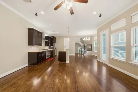 1113 W 18th Street A Houston TX 77008