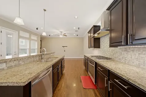 1113 W 18th Street A Houston TX 77008