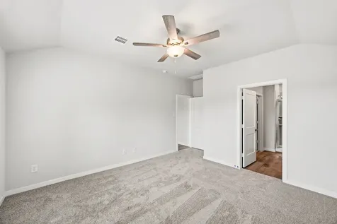 1879 Redwood Lane Dayton TX 77535