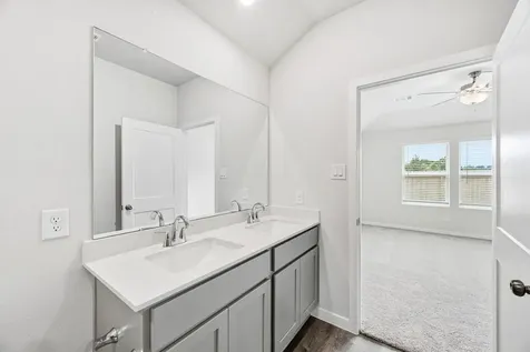 1879 Redwood Lane Dayton TX 77535
