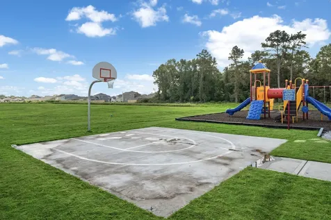 1879 Redwood Lane Dayton TX 77535