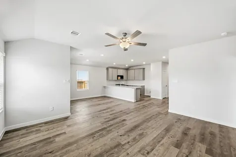1879 Redwood Lane Dayton TX 77535