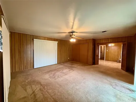 7721 Caddo Road Houston TX 77016