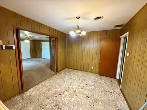 7721 Caddo Road Houston TX 77016