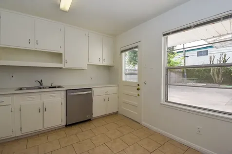5508 Jessamine Street Houston TX 77081