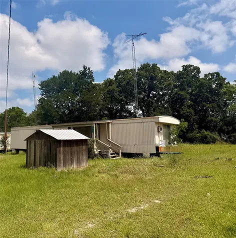 1940 Smoky Road Brenham TX 77833