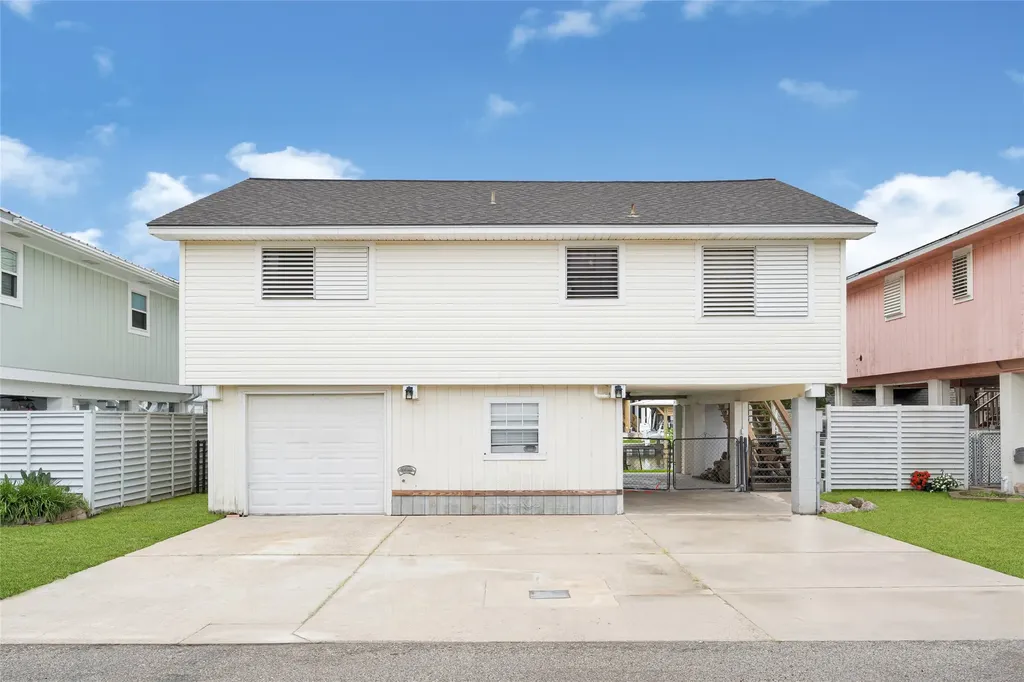 1227 Sailfish Street Hitchcock TX 77563