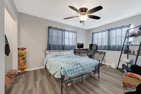 1227 Sailfish Street Hitchcock TX 77563