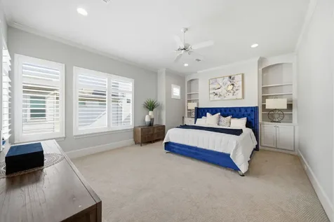4915 Chenevert Street Houston TX 77004