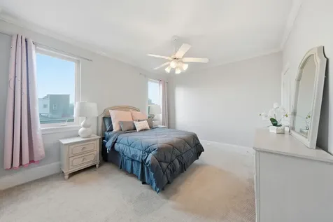 4915 Chenevert Street Houston TX 77004