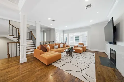 4915 Chenevert Street Houston TX 77004