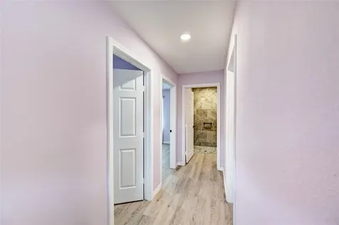 6 Oak Hollow Circle Cypress TX 77429