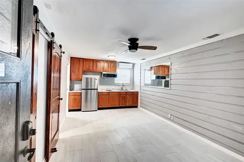 6 Oak Hollow Circle Cypress TX 77429