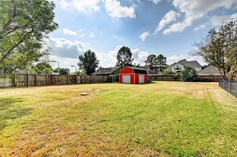 6 Oak Hollow Circle Cypress TX 77429