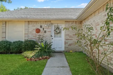 518 Northlawn Drive Houston TX 77073