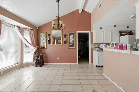 518 Northlawn Drive Houston TX 77073