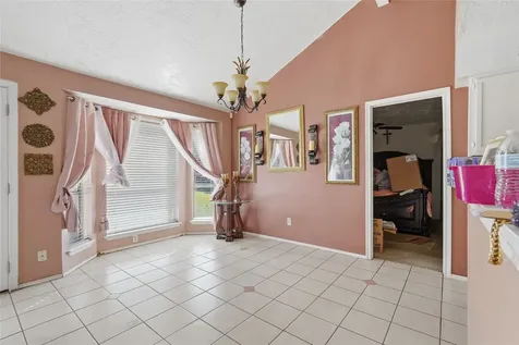 518 Northlawn Drive Houston TX 77073