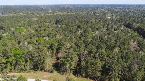 000 Bighorn Road Huntsville TX 77358