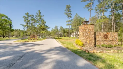 000 Bighorn Road Huntsville TX 77358
