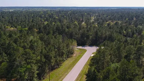 000 Bighorn Road Huntsville TX 77358