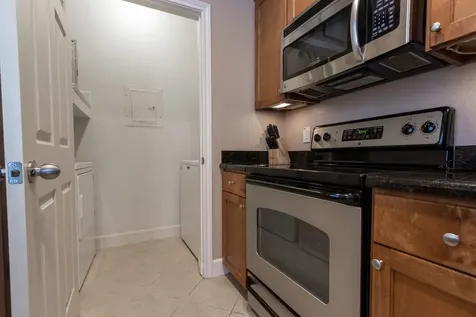 7000 Seawall Boulevard 813 Galveston TX 77551