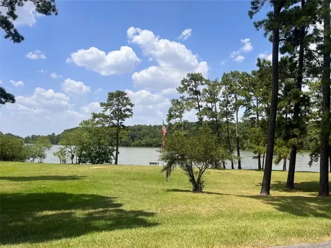 19722 Belle Isle Drive Houston TX 77338