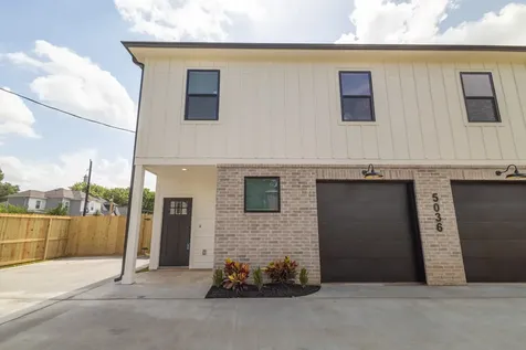 5036 Mallow Street A Houston TX 77033