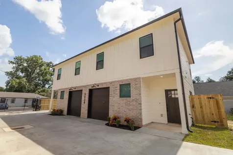 5036 Mallow Street A Houston TX 77033