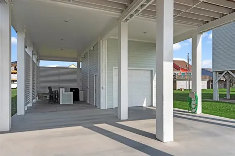 23004 Verano Drive Galveston TX 77554