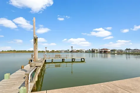 23004 Verano Drive Galveston TX 77554