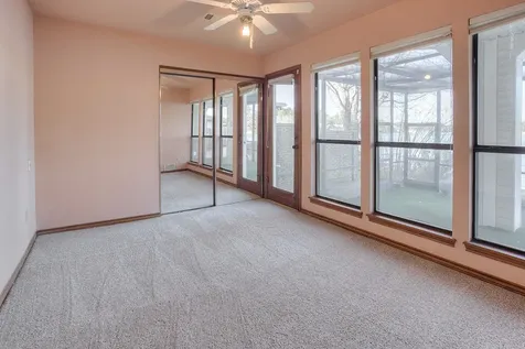 1511 W Lake Shores Circle Huntsville TX 77340