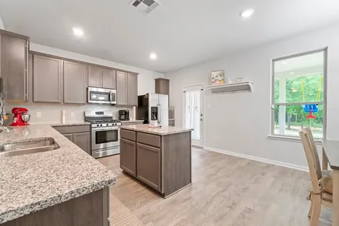 12259 N Chestnut Hills Drive Conroe TX 77303