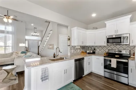 2506 Lightfoot Lane Bryan TX 77803