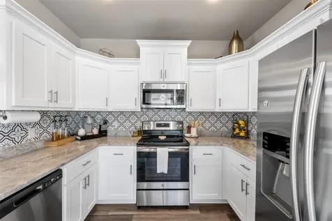 2506 Lightfoot Lane Bryan TX 77803