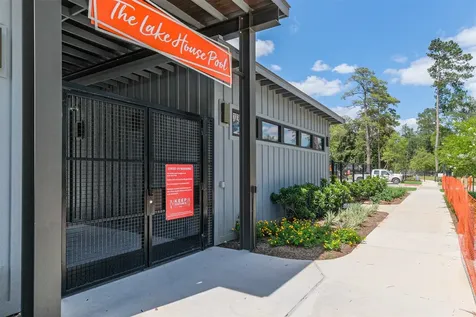 562 Dry Fork Lane Conroe TX 77304