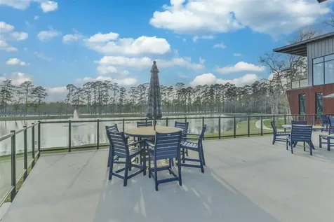 562 Dry Fork Lane Conroe TX 77304