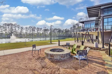 562 Dry Fork Lane Conroe TX 77304