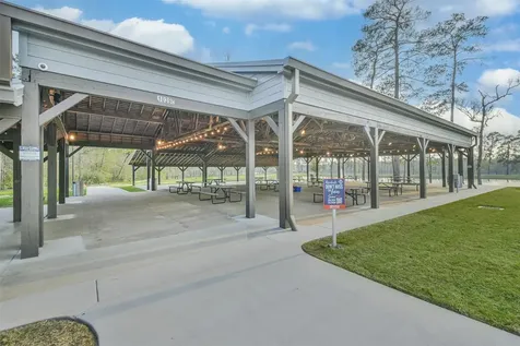 562 Dry Fork Lane Conroe TX 77304