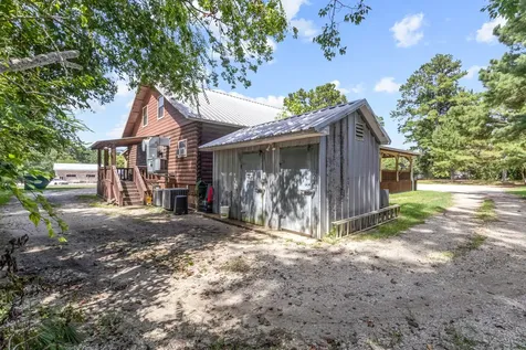 203 W Elder Street Colmesneil TX 75938