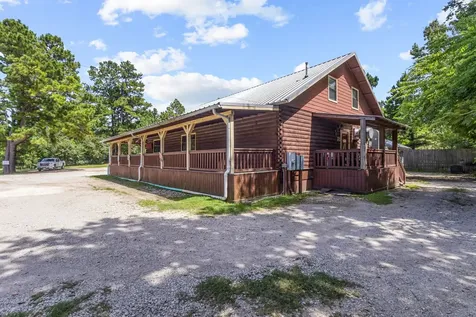 203 W Elder Street Colmesneil TX 75938